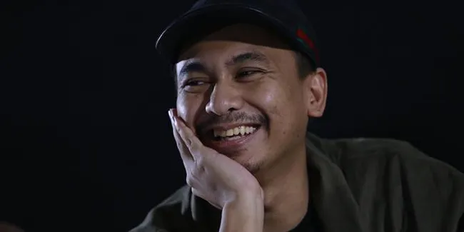 Raditya Dika Soal 'Fresh Graduate Tolak Gaji 8 Juta', Tanya 3 Adiknya yang Alumni UI