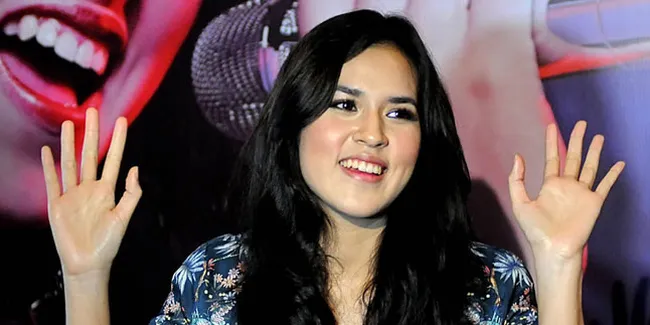 Raisa Bakal Tampil Berhijab di Miss World Muslimah 2013
