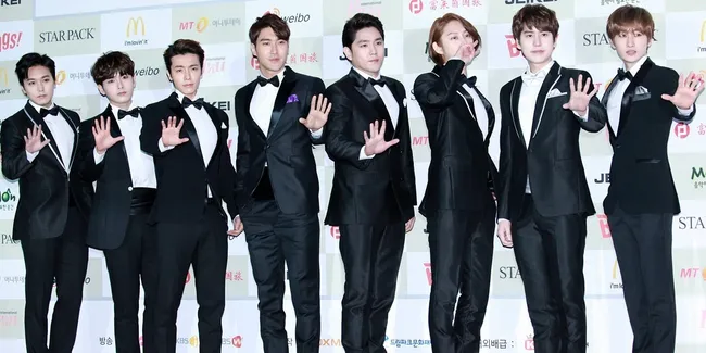 Rayakan 10 Tahun Debut SuJu, SM Berikan Kado Super Eksklusif
