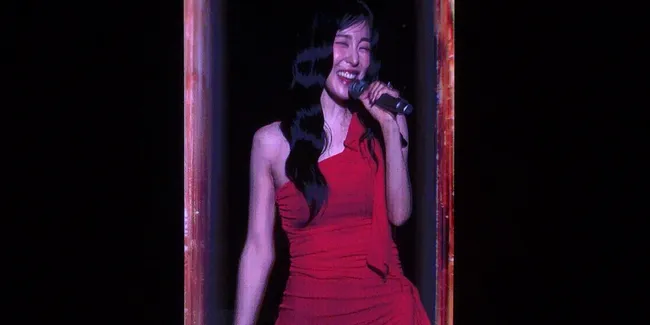 Rayakan Satu Dekade Solo, Tiffany Young Gelar Konser Spektakuler di Jakarta