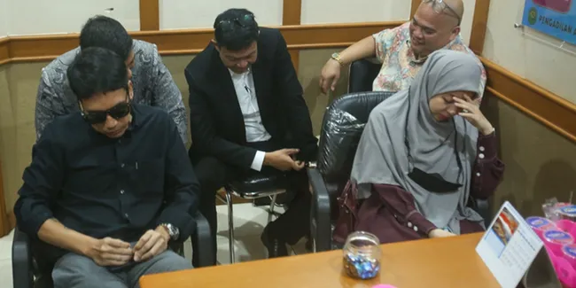 Resmi Bercerai, Desta dan Natasha Rizky Sama-Sama Mendapatkan Satu Rumah