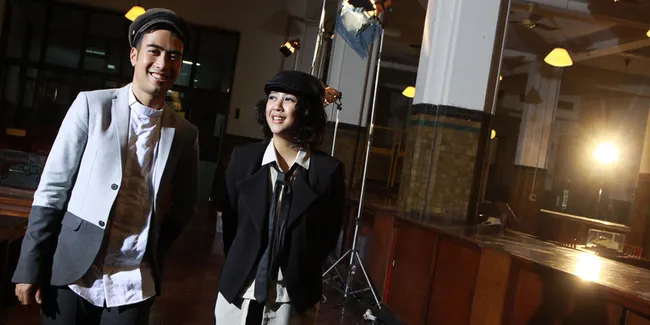 [Review] Sherina 'Rampok' Hati Vidi Aldiano di 'Apakah Aku Jatuh Cinta'