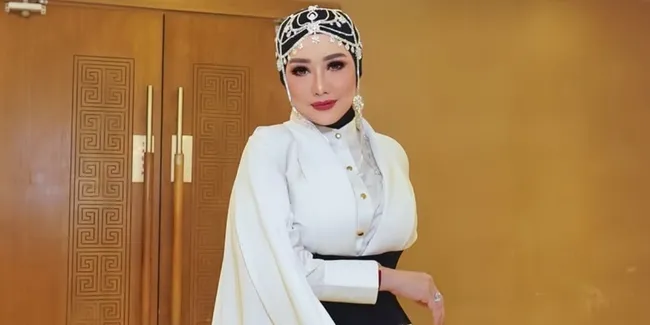 Reza Artamevia Nikmati Peran Baru Sebagai Nenek dari Baby Arash Inbox