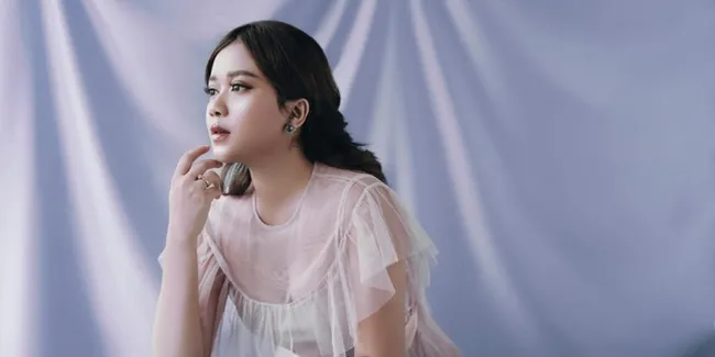 Rilis Album Perdana Bertajuk 'Kisahku', Brisia Jodie Siapkan Kejutan Manis Untuk Para Fans