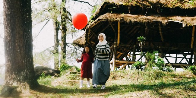 Rilis MV Jangan Tersesat, Sayang, Fatin Hadirkan Pesan Soal Self Love dan Nostalgia Perjalanan Musiknya