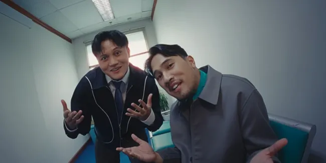 Rizky Febian dan Adrian Khalif Rilis MV Alamak, Kompak Bawa Istri Jadi Model