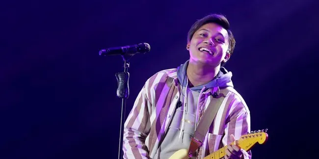 Rizky Febian Edit Wajahnya Pakai Face App, Disebut Mirip Kai EXO - Justin Bieber