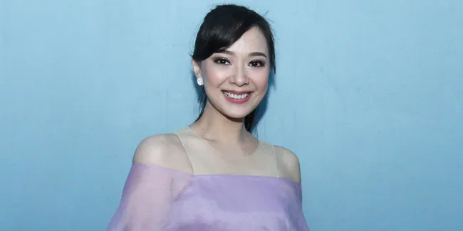 Romantis Bikin Haru! Yuanita Christiani Akhirnya Dilamar Sang Pacar