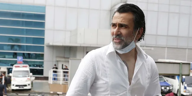 Rumah Jeremy Thomas Kemalingan, Sepasang ART Ditangkap Terbukti Mencuri Tas Mewah - Emas Berlian