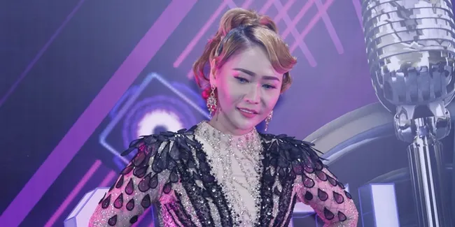 Sajikan Informasi Selebritis, Inul Daratista dan Adam Suseno Punya Acara Variety Show Sendiri