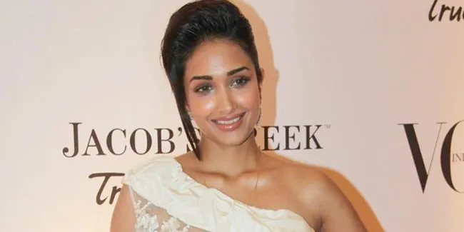 Sebelum Meninggal, Jiah Khan Sempat Jadi Korban Perkosaan?