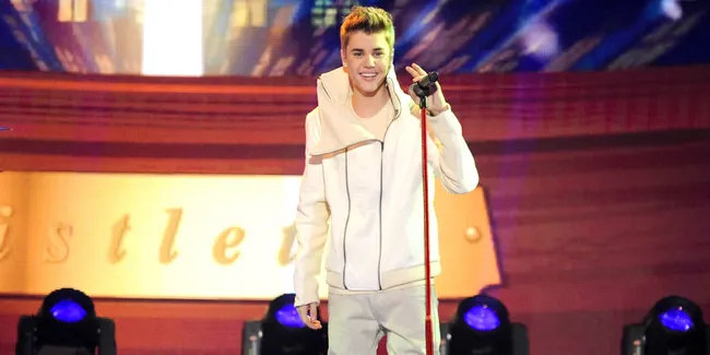 Sebelum Rehat, Justin Bieber Rilis Album Spesial Ini!