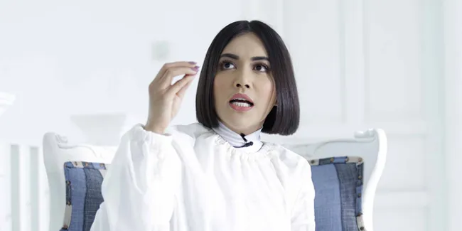 Sebulan Lebih Jalani Lockdown di Singapura, Denada Ceritakan Kondisi Aisha Sang Buah Hati