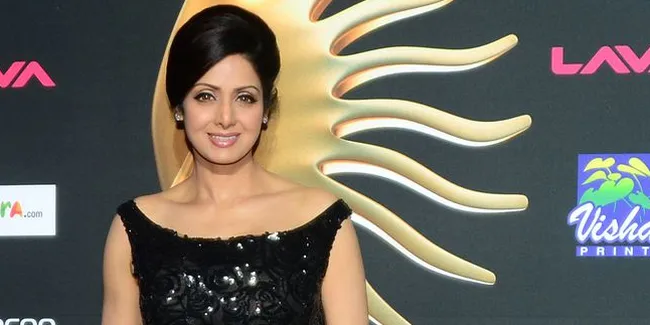 Secantik Boneka India, Sridevi Terlihat 20 Tahun Lebih Muda!