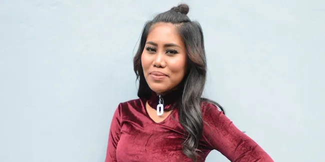 Segera Menikah, Evi Masamba Unggah Foto Bareng Calon Suami dan Tulis Kalimat Manis