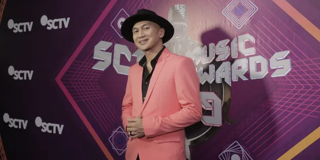 Sekarang Terkenal, Siapa Sangka Anji Dulu Pernah Bawa Kopi Untuk Vokalis Band Besar