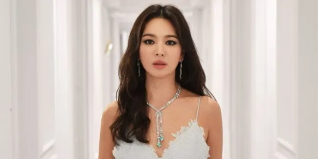 Sekarang Tinggal di New York, Song Hye Kyo Dikabarkan Masuk Sekolah Seni