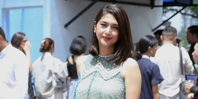 Selamat! Nabila Syakieb Melahirkan Anak Kedua Berjenis Kelamin Laki-Laki