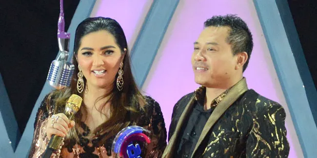 Sering Pulang Malam, Anang Andalkan Aurel & Azriel Temani Ashanty