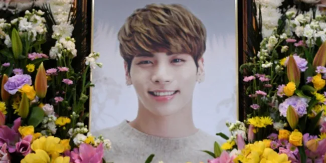 Setahun Meninggalnya Jonghyun SHINee, SM Entertainment dan Sahabat Mengenang