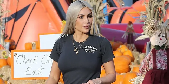 Setahun Pasca Tragedi Paris, Rumah Kim Kardashian Kemalingan Lagi