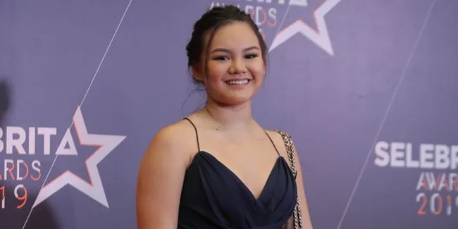 Shafa Harris Posting Foto Masa Kecil Saat Digendong Faisal dan Sarita, Netizen: Sebelum Negara Api Menyerang