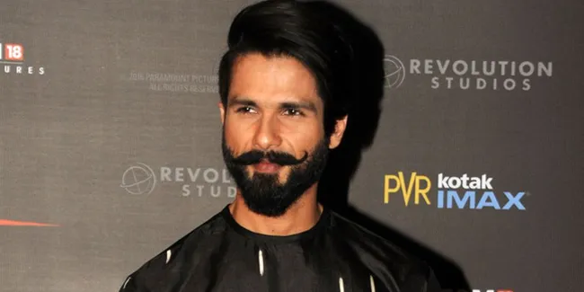 Shahid Kapoor Janji Tunjukkan Wajah Misha di Hari Ulang Tahunnya