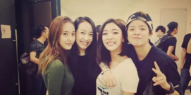 Siap Comeback, Seperti Ini Nih Foto Pertama f(x) Tanpa Choi Sulli