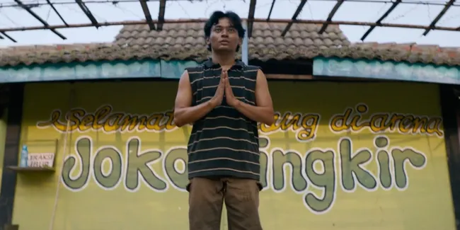 Sinopsis 'AIR MATA BUAYA': Kisah Yusuf Mahardika & Marissa Anita di Daerah Terisolasi