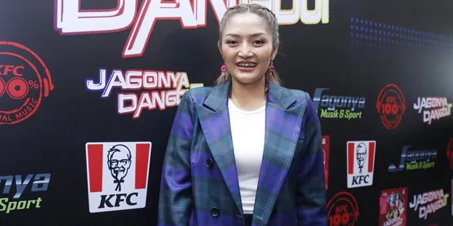 Siti Badriah Bongkar Kebiasaan Bangun Tidur Sang Suami, Ada Hal yang Disyukuri