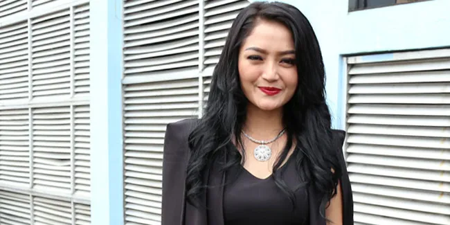 Siti Badriah, Kejar Target 56 Scene Dalam Sehari Semalam
