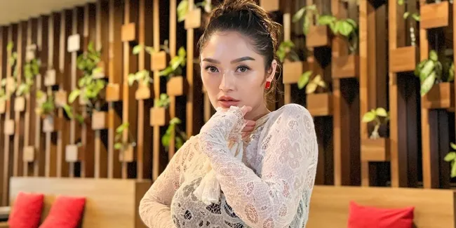 Siti Badriah Ngaku Pernah Punya Mantan Pacar Penyuka Sesama Jenis, Jalani Hubungan Agar Kembali Normal