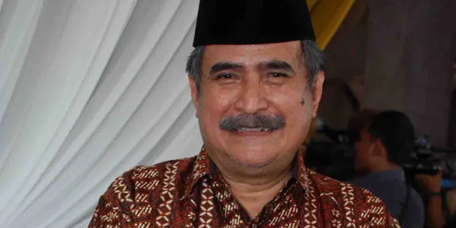 Slamet Rahardjo: Seniman Tak Akan Mati Karena Rokok