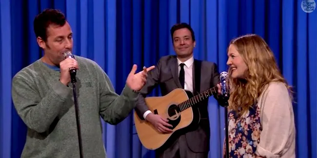 So Sweet, Adam Sandler dan Drew Barrymore Duet Mesra!