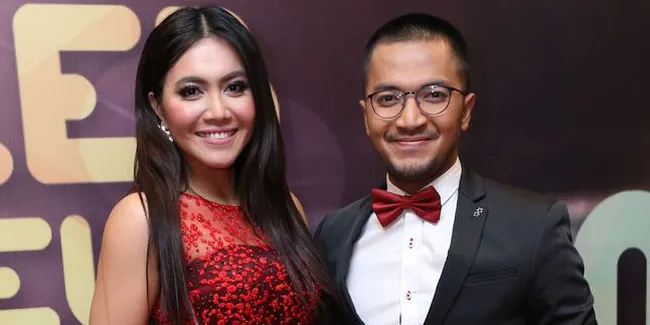 Soal Kelanjutan Hubungan, Begini Respon Denada dan Ihsan Tarore