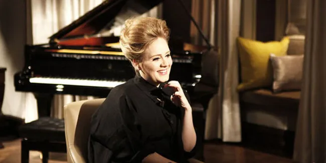 'Someone Like You' Menjadi Lagu Karaoke Favorit Tahun 2012