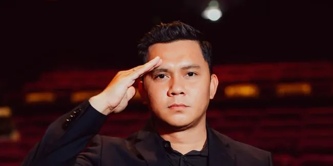 Sosok yang Perankan Prabowo Muda di Film TIMUR, Ternyata Penjual Burger yang Viral!