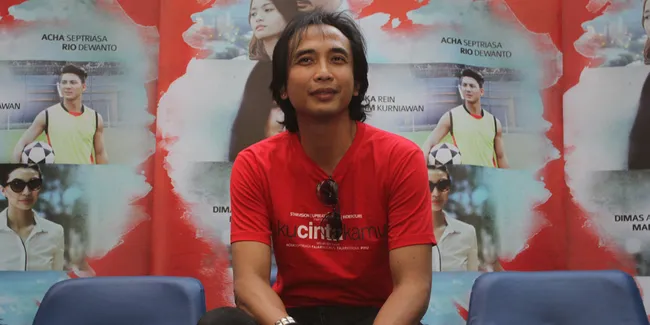 Status 'Ngambang', Piyu Dikabarkan Dekat Dengan Artis Ini