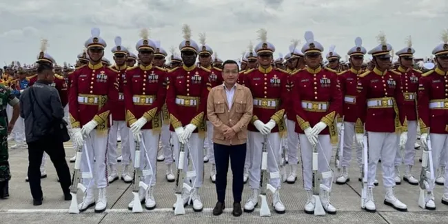 Stephen Wongso dan Wong Hang Tailor, Desainer di Balik Parade TNI Bersama Presiden Prabowo di India
