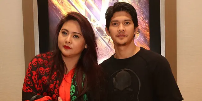 Super Sibuk, Iko Uwais Tetap Didukung Penuh Keluarga