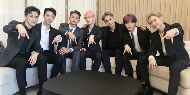 SuperM Posting Foto Topless Setelah Debut, Bulu Kaki Kai & Lucas Jadi Perhatian