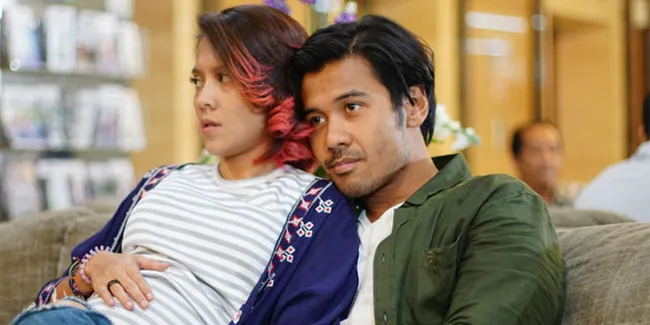 Syuting Adegan Persalinan ‘BUKAAN 8’ Pakai Bayi Sungguhan!