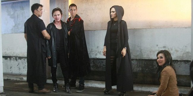 Syuting Klip, Dodhy Eks Kangen Band &#38; Nina Wang Jadi Adam - Hawa
