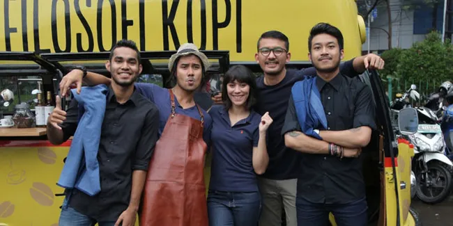 Tabrakan Karakter, Suguhan Hangat Utama 'FILOSOFI KOPI'
