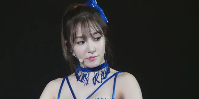 Taeyeon dan Tiffany SNSD Bocorkan Album Solo di Konser Phantasia