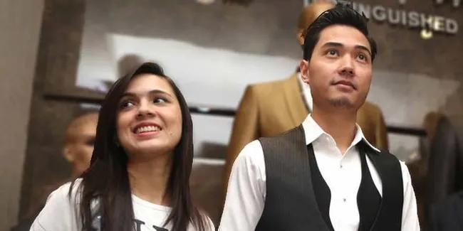 Tampil Cantik, Nycta Gina Resmi Jadi Istri Rizky Kinos