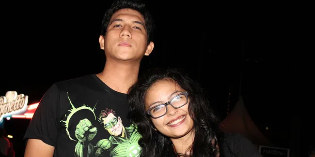 Tantri Kotak Inginkan Pernikahan Yang Intim