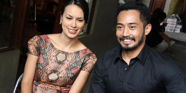 Teaser 'CICAK DI DINDING' Pengantar Sebuah Kisah Cinta Rumit