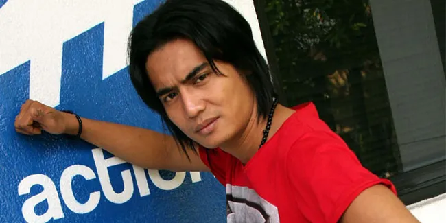 Temani Anak Liburan, Charly Kosongkan Jadwal