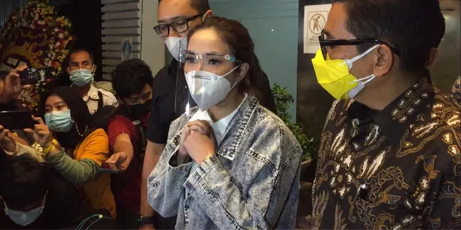 Terima Konsekuensi Hujatan Terkait Video Syur, Gisella Anastasia Yakin Masih Ada Kesempatan Kedua Untuknya